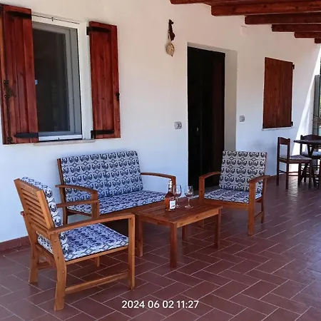 Vila Ciu Pino *